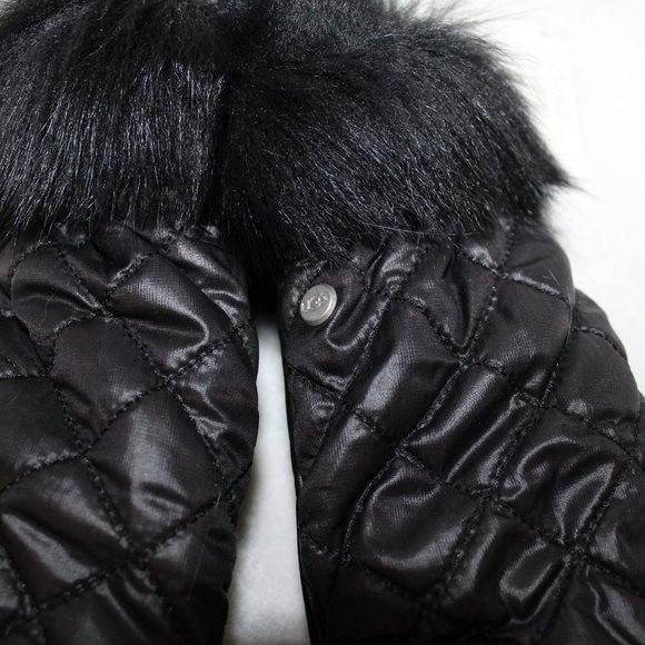 NWT UGG QUILTED BLACK FUR LINED SHEARLING MITTENS - Picture 2 of 5